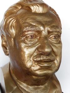 bust of Jorge Amado