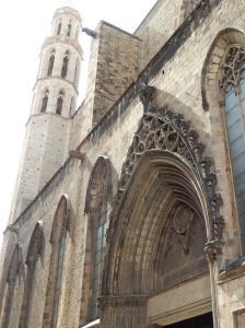 outside side view of Church of Santa Maria del Mar