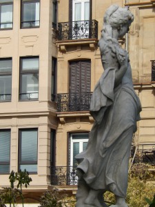 statue detail